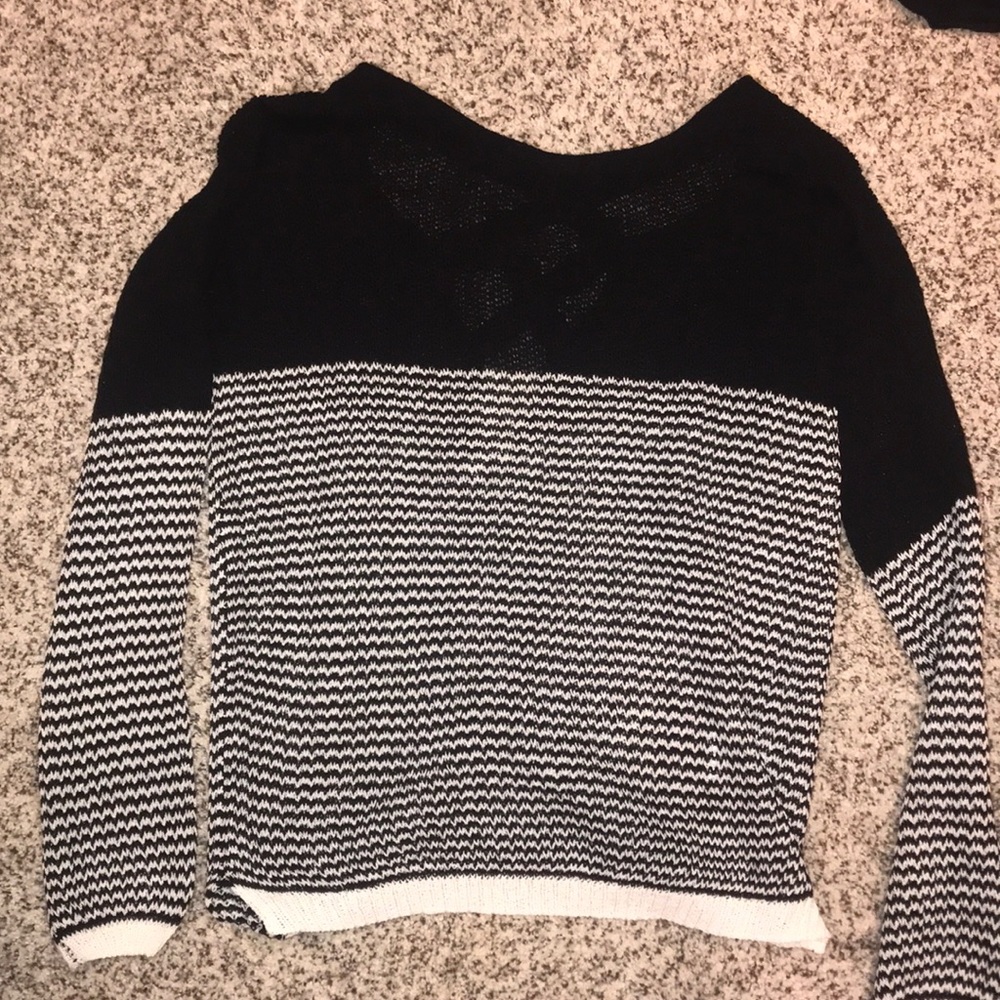 New w/ Tags Heartloom Black and White Sweater